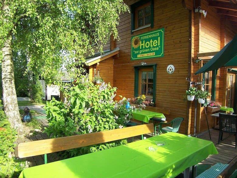 Ferienhaushotel Zur Gr�nen Oase