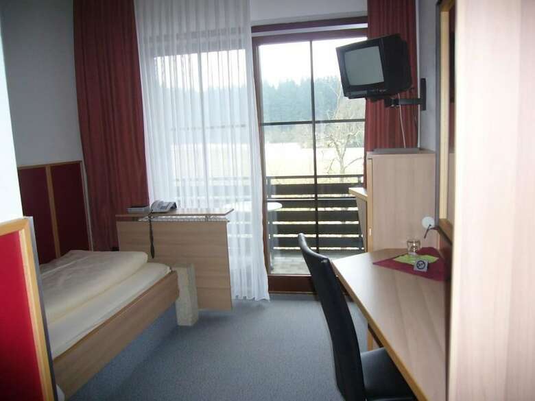 Hotel Waldgasthof Gel�nder