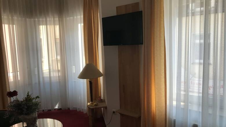 Hotel Nachtw�chter