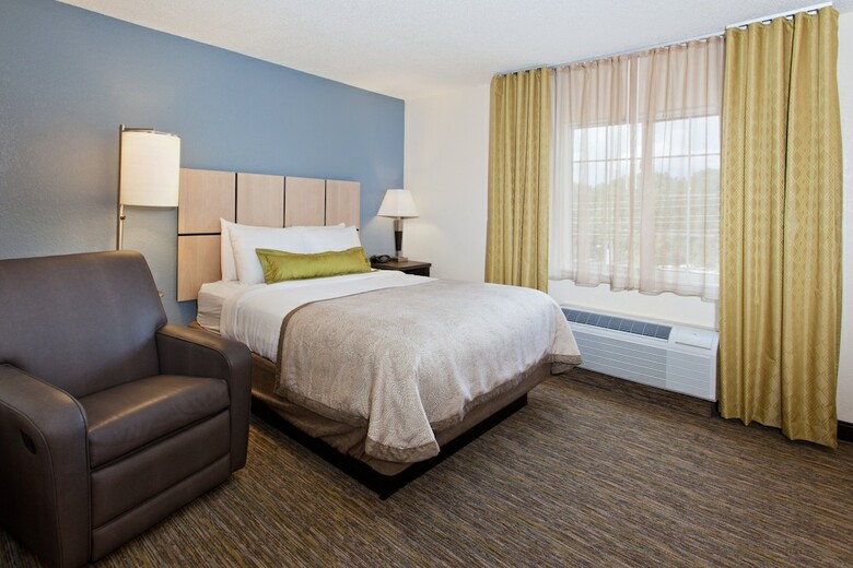 Hotel Candlewood Suites Birmingham - Hoover