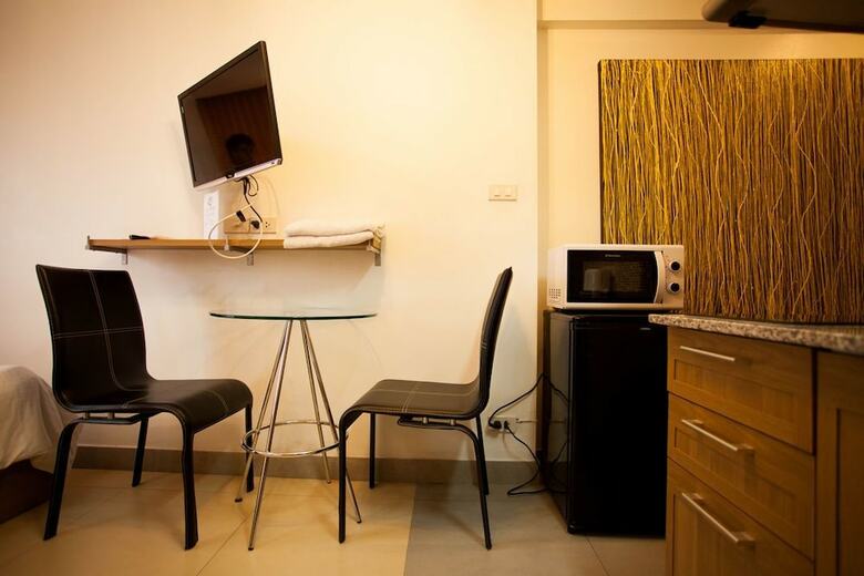 Apartamentos Galare Thong Tower