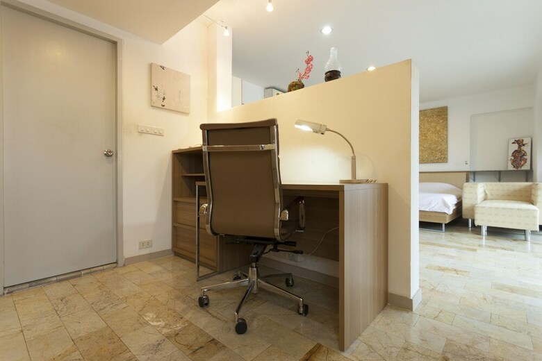 Apartamentos Galare Thong Tower