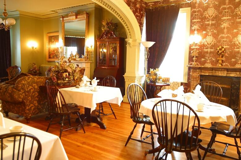 Bed & Breakfast Fairholm Boutique Inns