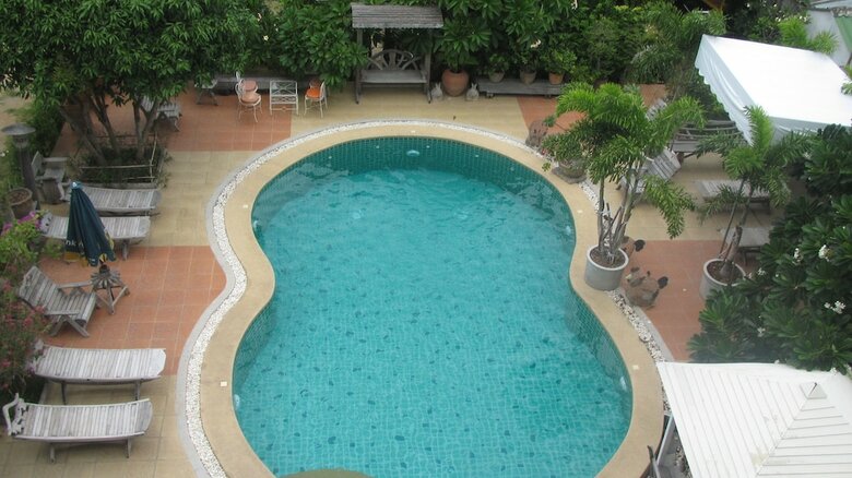 Hotel Sophon.19 Apartment (Baan Klang Noen)