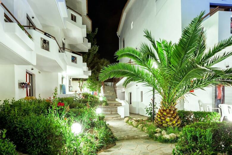 Apartamento Xenios Dolphin Beach Hotel