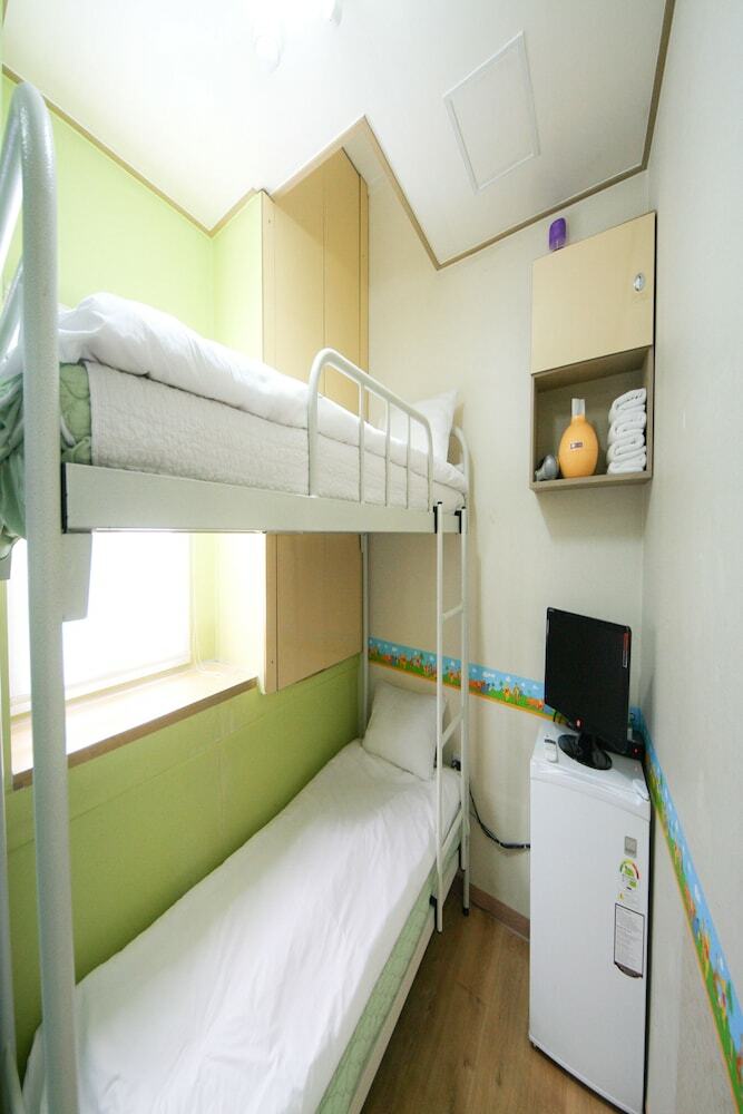 Hotel Guest House Myeongdong