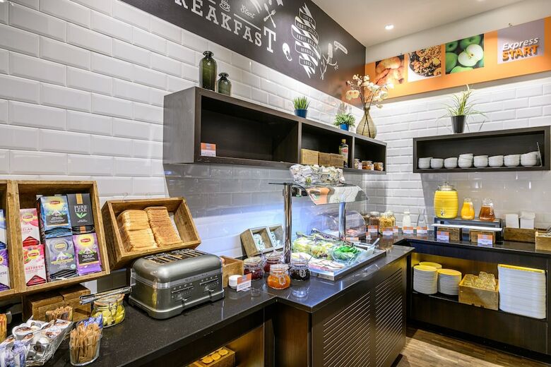 Hotel Holiday Inn Express Mechelen City Centre