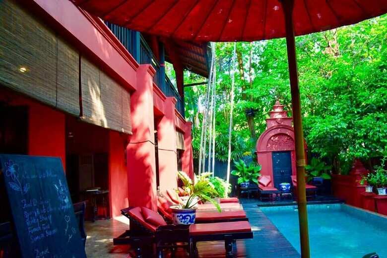 Hotel Tri Yaan Na Ros Colonial House