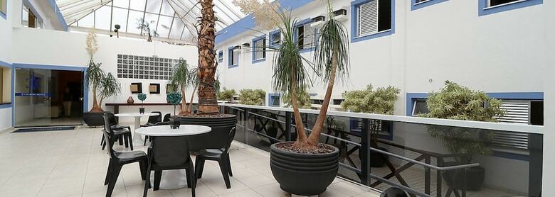 Charme Hotel Guaruj�