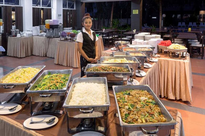 Hotel The Holiday Resort Pattaya