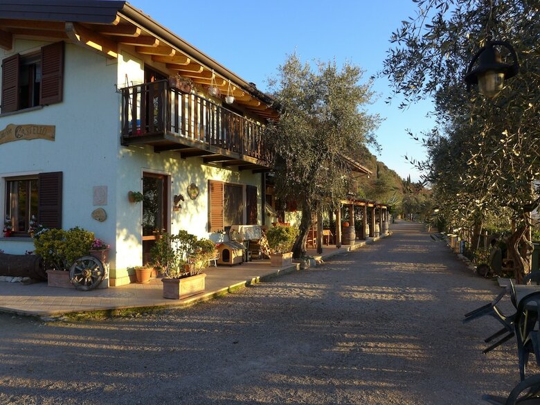 Agroturismo Scuderia Castello