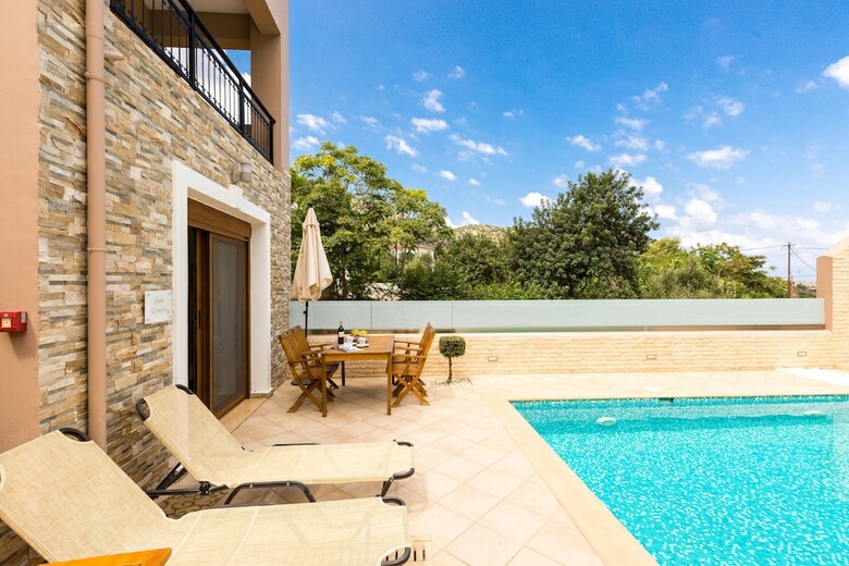 Aparthotel Pantheon Villas & Suites