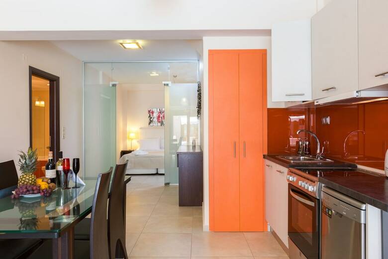 Aparthotel Pantheon Villas & Suites