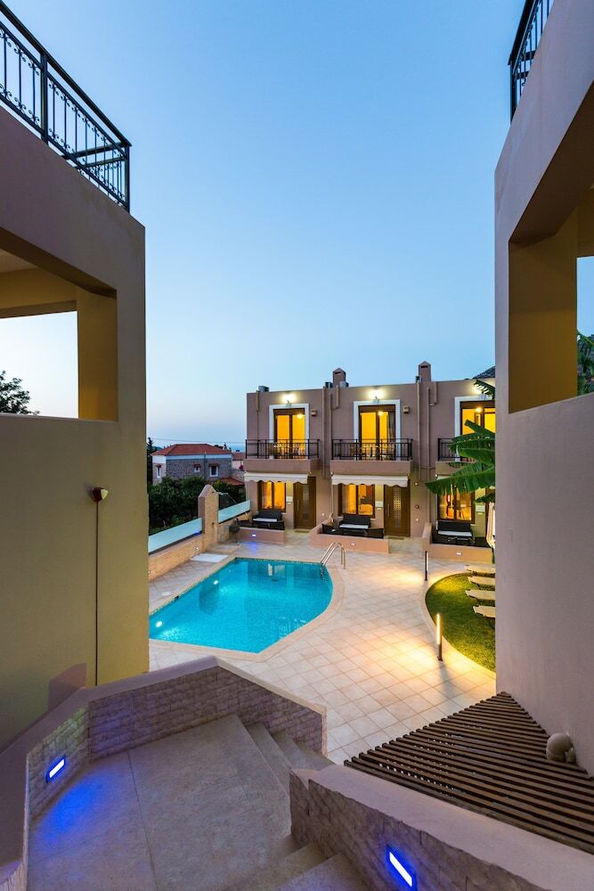 Aparthotel Pantheon Villas & Suites
