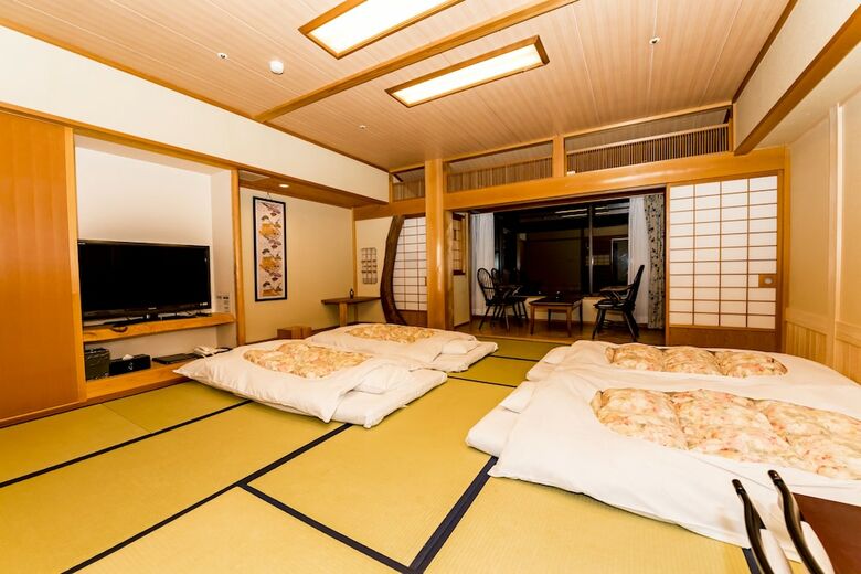 Sasara Gero Hot Springs