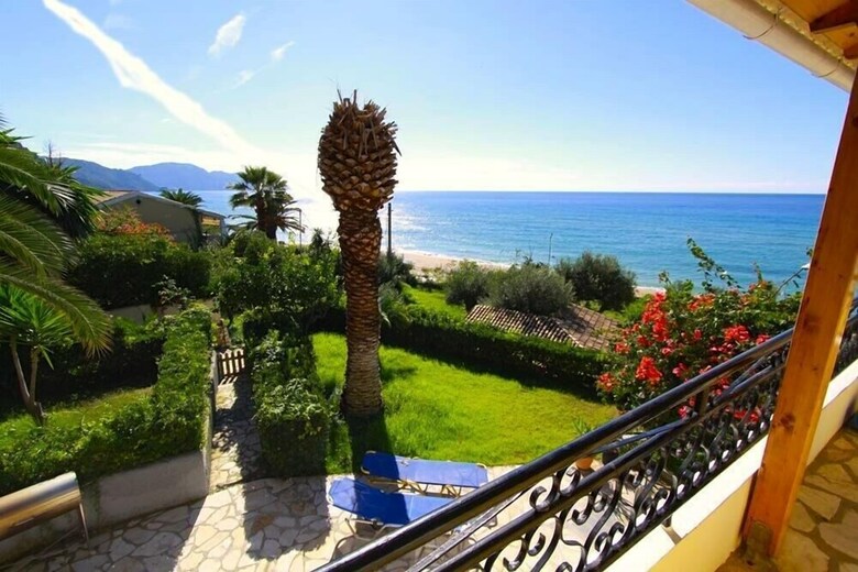 Hotel Glyfada Beach - Menigos Resort