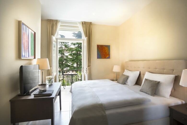 Apartamentos Remisens Villa Elsa