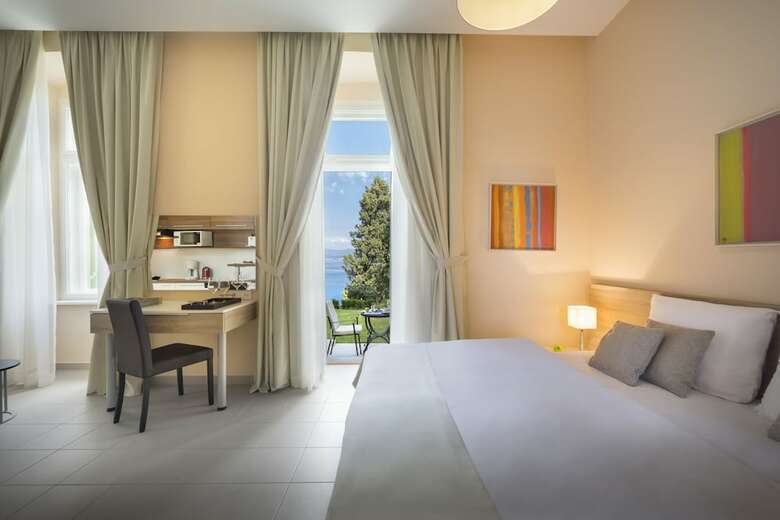 Apartamentos Remisens Villa Atlanta