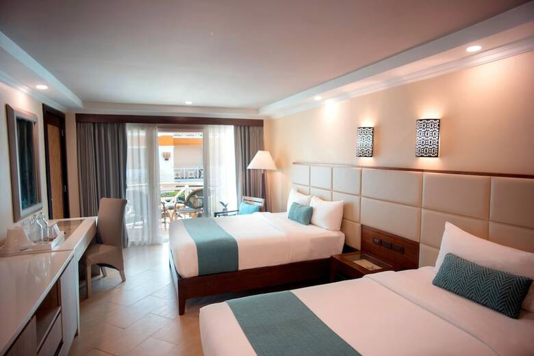 Boracay Mandarin Island Hotel