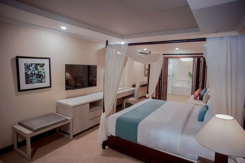 Boracay Mandarin Island Hotel