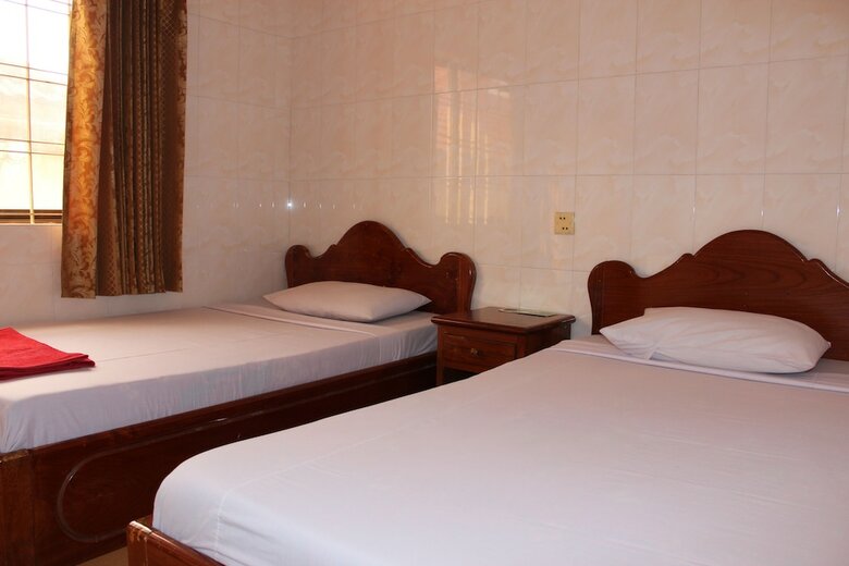 Hotel Lucky 2 Guesthouse