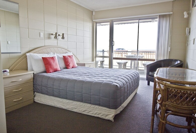 Tui Oaks Motel