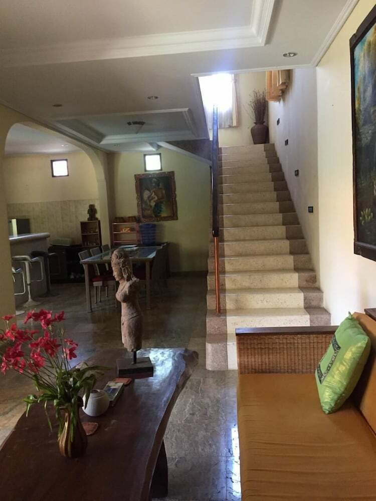 Intan Mutiara Sanur Beach Villa
