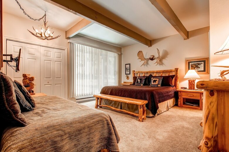 Sundowner Condominium By Ski Country Resorts