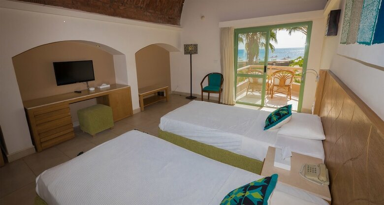 Hotel Shams Alam Beach Resort