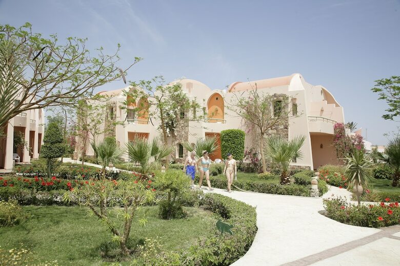 Hotel Shams Alam Beach Resort