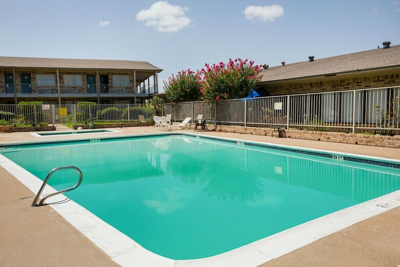 Motel Oyo Hotel Tyler Lindale