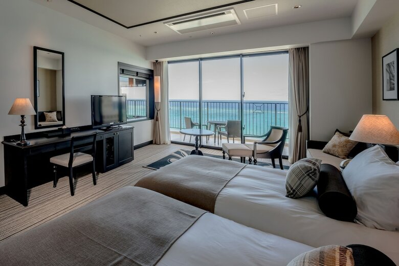Hotel Monterey Okinawa Spa & Resort