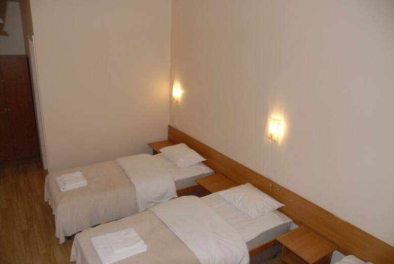Hotel Knights Court Guest House