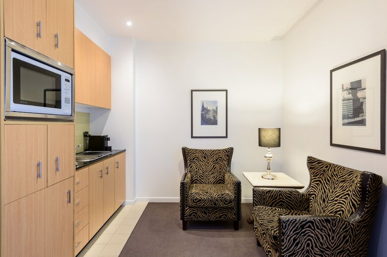 Treasury On Collins Apartment Hotel