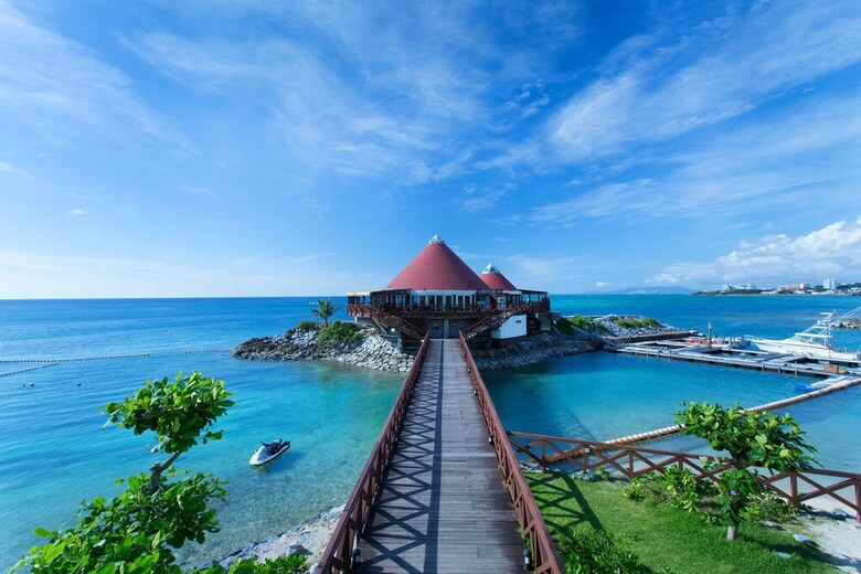 Hotel Renaissance Resort Okinawa