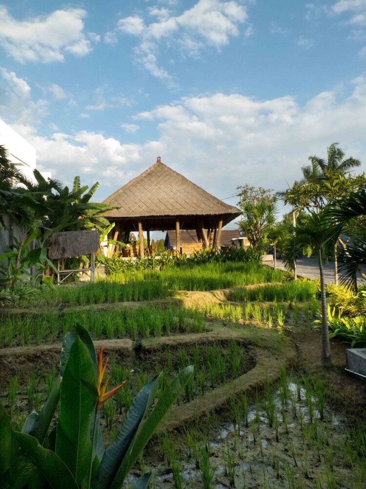 Apartamento The Kirana Canggu Hotel