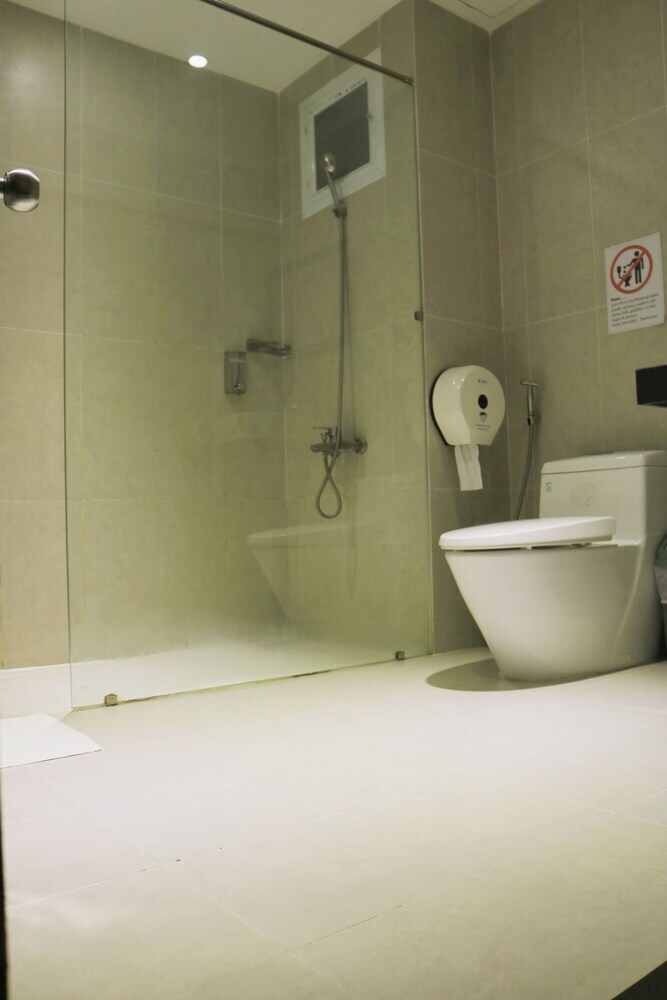Hostal Suite Travelers Inn
