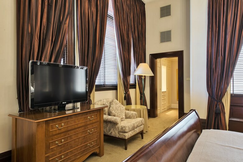 Hotel Treasury Brisbane