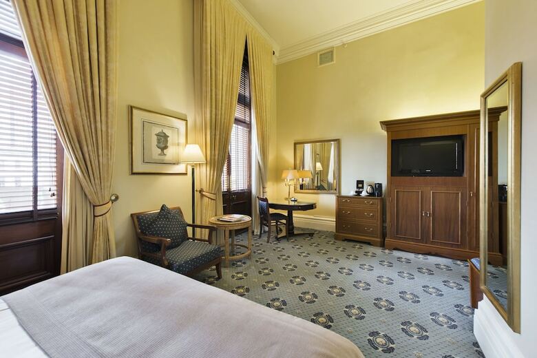 Hotel Treasury Brisbane