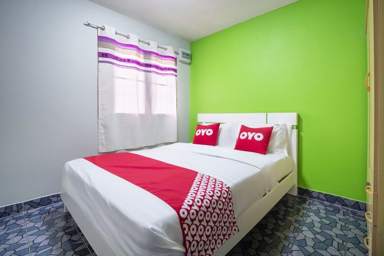Hotel Oyo 663 Green Beach Room