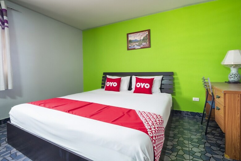 Hotel Oyo 663 Green Beach Room