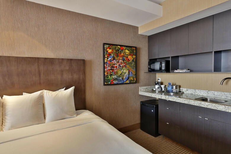 Radisson Hotel & Convention Center Edmonton