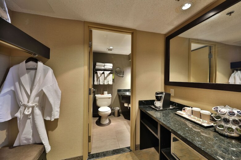 Radisson Hotel & Convention Center Edmonton