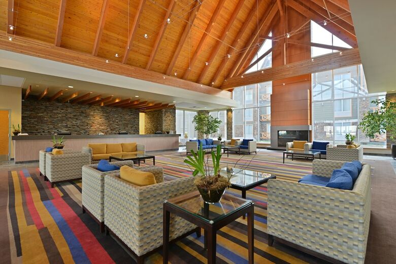 Radisson Hotel & Convention Center Edmonton