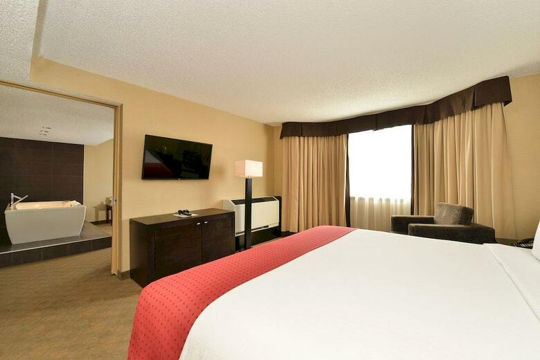 Radisson Hotel & Convention Center Edmonton
