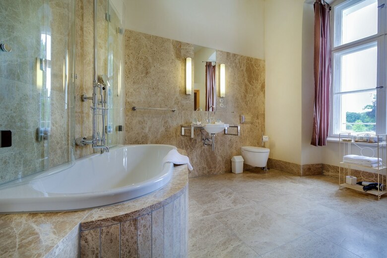 Schlosshotel F�rstlich Drehna