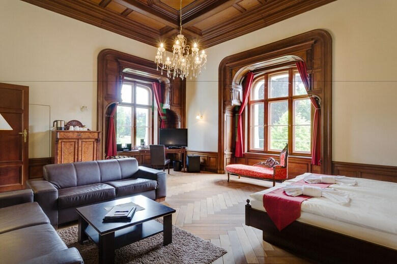 Schlosshotel F�rstlich Drehna