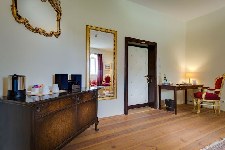 Schlosshotel F�rstlich Drehna