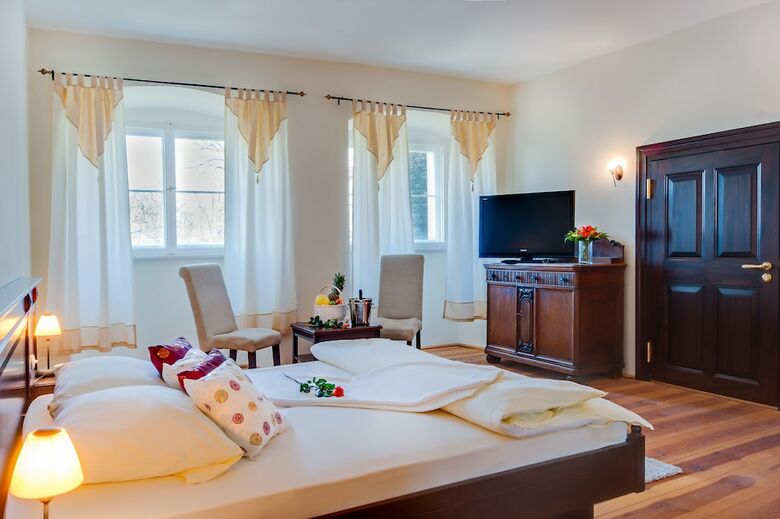 Schlosshotel F�rstlich Drehna