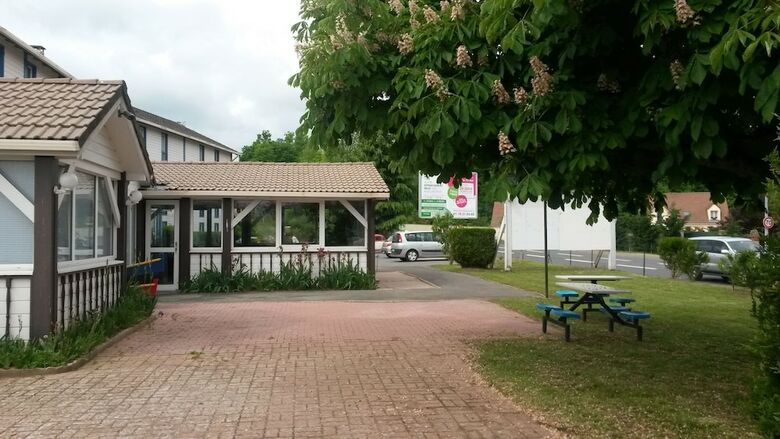Budget Hotel Melun ? Dammarie Les Lys